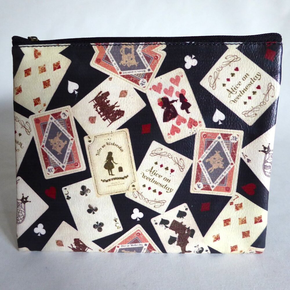 JAPAN JAPANESE ALICE ON WEDNESDAY WONDERLAND ZIPPERED POUCH (PRE-OWNED)